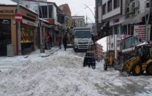 Kelkit’te Yoğun Kar Yağışı Devam Ediyor