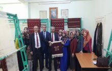 Kaymakam Yavuz Kültür İl Kültür Müdürü İle Birlikte Zilli Kilim Atölyesini Ziyaret Ettiler