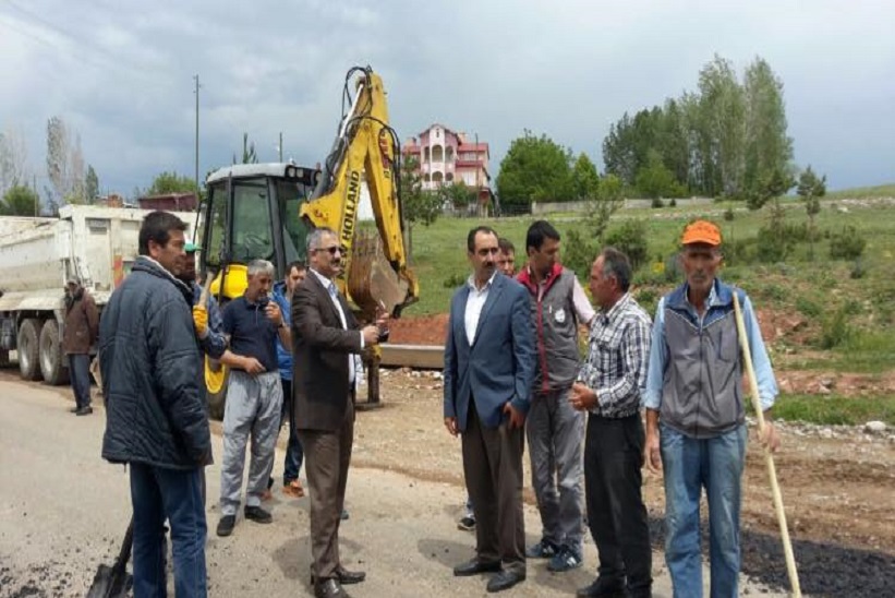 Kaymakam Yavuz Yapımı Devam Eden Köy Ve Yayla Yollarını İnceledi