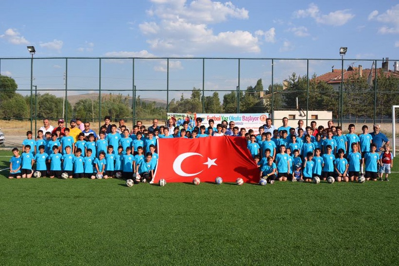 Kelkit Belediyesi Yaz Futbol Okulu Bizleri Gururlandırıyor