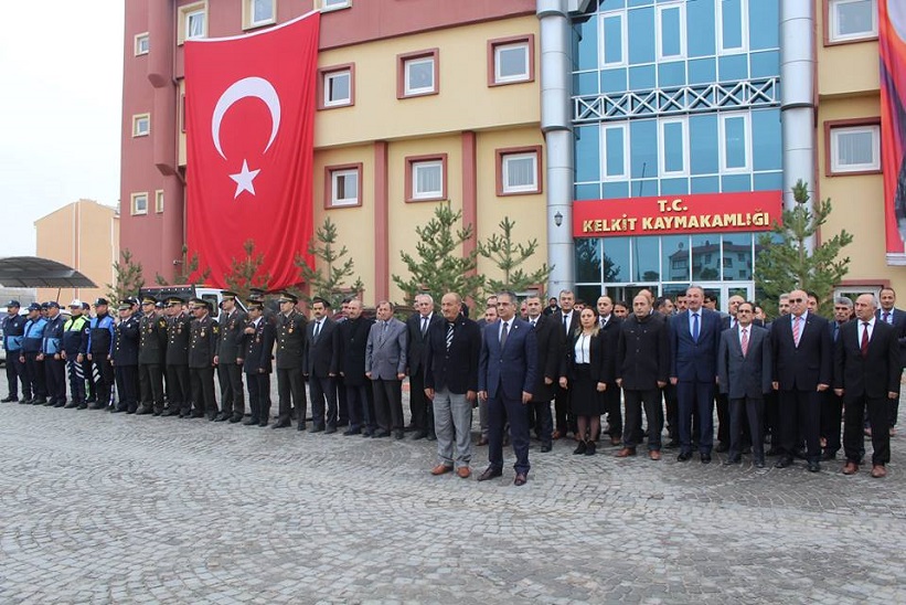 10 Kasım Atatürk’ü Anma Programı Gerçekleşti Ulu Önderi Rahmet Ve Minnetle Anıyoruz