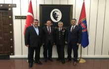 Kaymakam Yavuz Ve Başkan Yılmaz’dan Orgeneral Arif Çetin’e Hayırlı Olsun Ziyareti