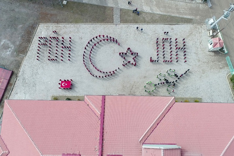 15 Temmuz Anadolu Lisesinden Tüyleri Diken Diken Eden Video