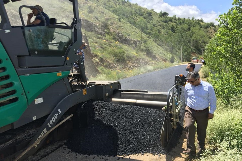 Kelkit Köy Yollarında Sıcak Asfalt Dönemi