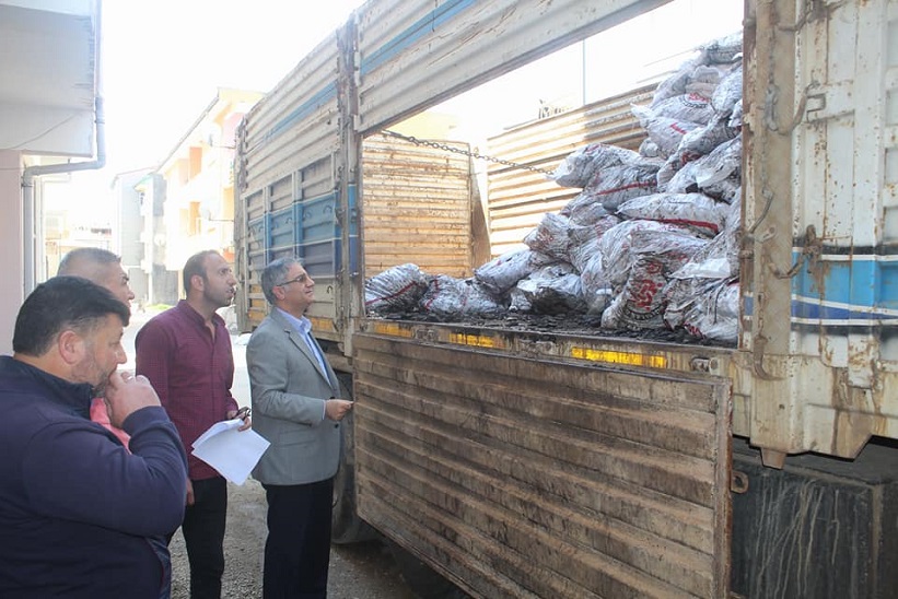 Kaymakam Yavuz Dağıtımına Başlanan Kömür Yardımlarını Denetledi.