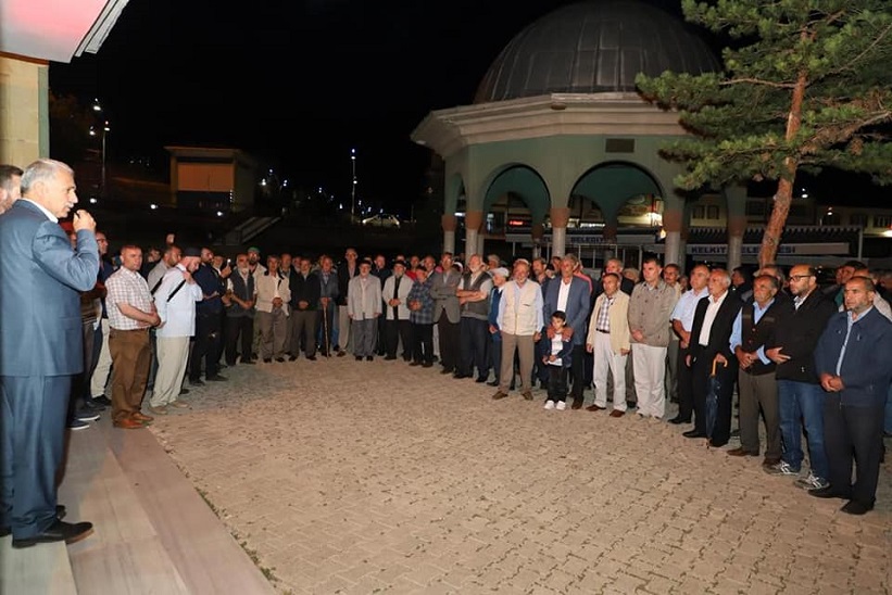 Başkan Nas Kutsal Topraklara Gidecek Olan Hacı Adaylarımızı Dualarla Uğurladık.