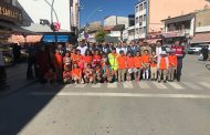 Kelkit’te Öğrenciler Yaya “Yaya Güvenliğinin Nöbetçisiyiz” sloganıyla Kelkit meydanında Toplandı
