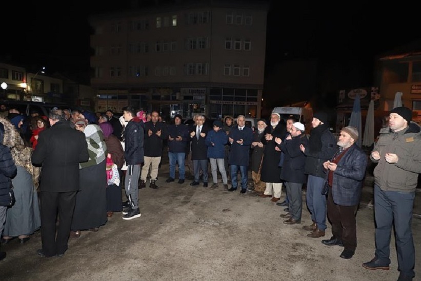 Başkan Nas Umre Seyahati İçin Yola Çıkacak Olan Hemşerilerimizi Yolcu Ettik.