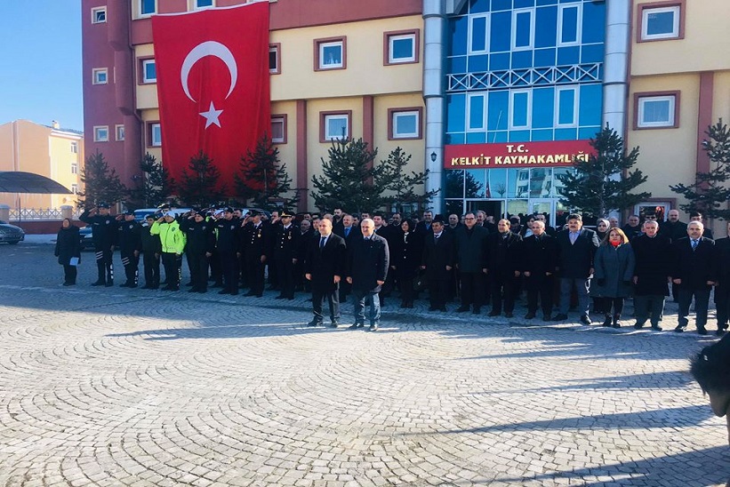 Kelkit’in Kurtuluşunun 102. Yıl Münasebetiyle Çelenk Koyma Programı Gerçekleşti.