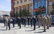 Polis Ve Asker Kutlamayı Birlikte Yaptı