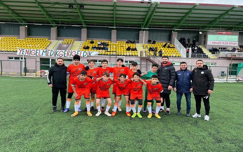 Ferdi Hoca Ekibiyle Şampiyonluğu İlan Etti
