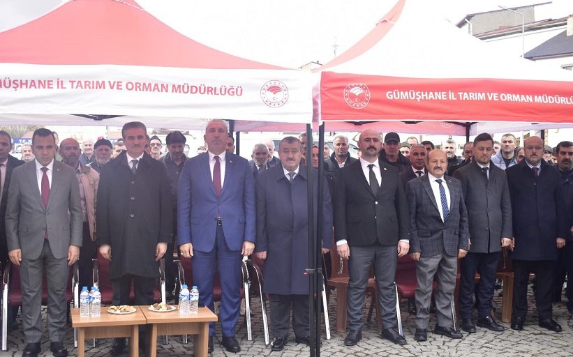 Kelkit’te  Tarım Aletleri Dağıtımı Yapıldı