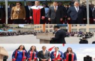 KAYMAKAM ALGIN VE BERABERİNDEKİLER MEZUNİYET TÖRENİNE KATILDI.