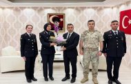 İLÇE JANDARMA KOMUTANI VE BERABERİNDEKİLERDEN ZİYARET.