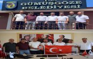 BELDE BELEDİYE BAŞKANINA PLAKETLİ ZİYARET.