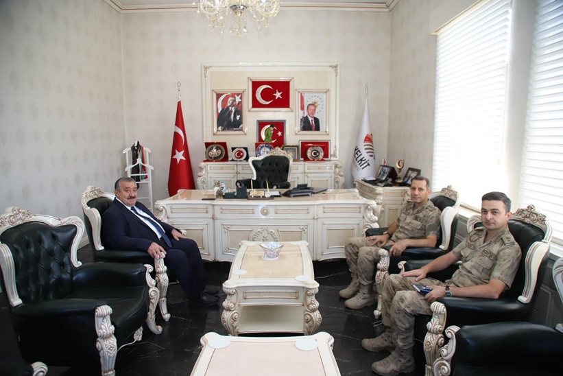İL JANDARMA VE İLÇE JANDARMA KOMUTANINDAN ZİYARET.