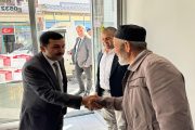 İLÇE KAYMAKAMI VATANDAŞLARLA BULUŞUYOR.